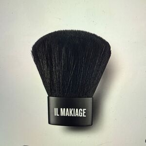 IL MAKIAGE Kabuki brush NWT unopened wrapped